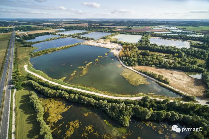 Európa legnagyobb úszó fotovoltaikus erőműve